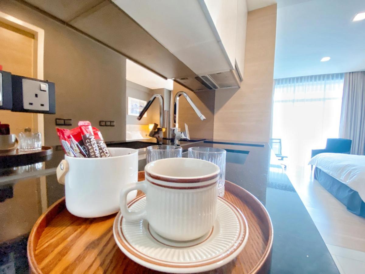 Straits Suite By C Homestay Malacca Exterior photo