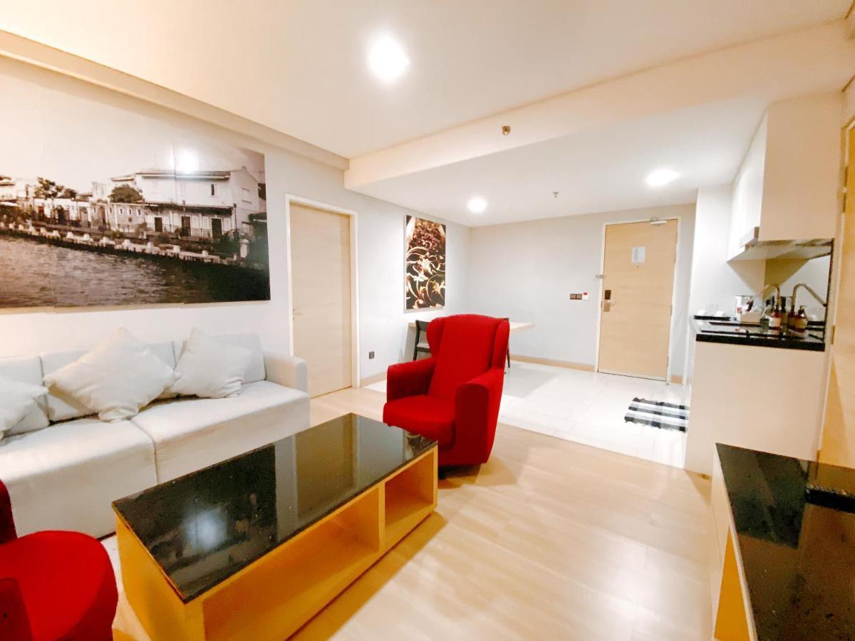 Straits Suite By C Homestay Malacca Exterior photo
