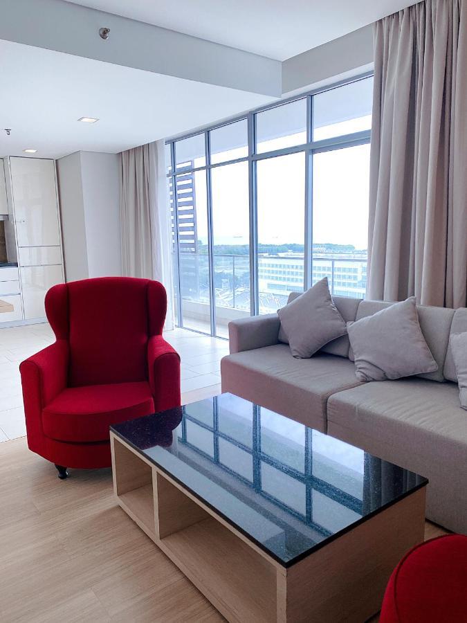 Straits Suite By C Homestay Malacca Exterior photo